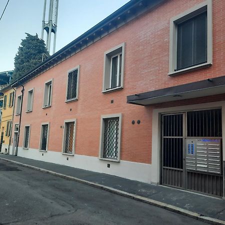Dimora La Turrita Lägenhet Bologna Exteriör bild